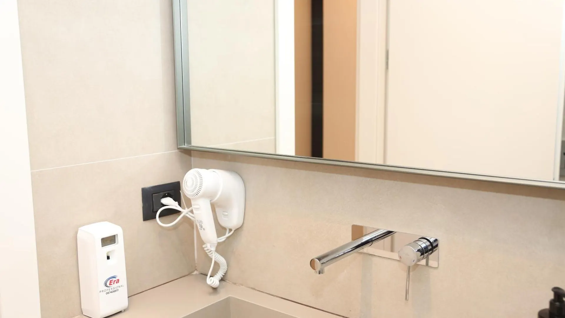 City Centre Apartments - Cca Tirana 0*,  Albania