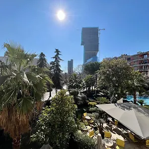 In Skanderbeg Square - Center 1 Daire