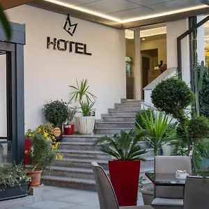 F&m 2 Tirana