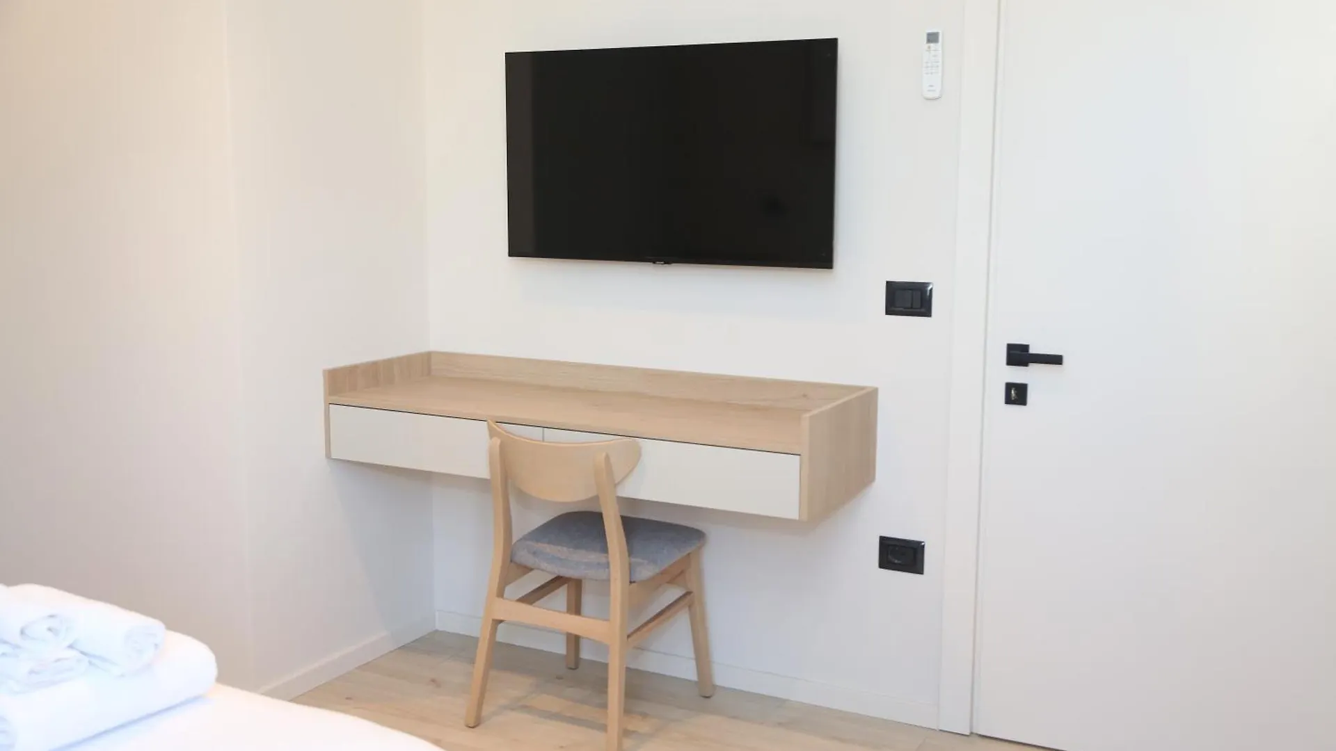 City Centre Apartments - Cca Tirana 0*,  Albania
