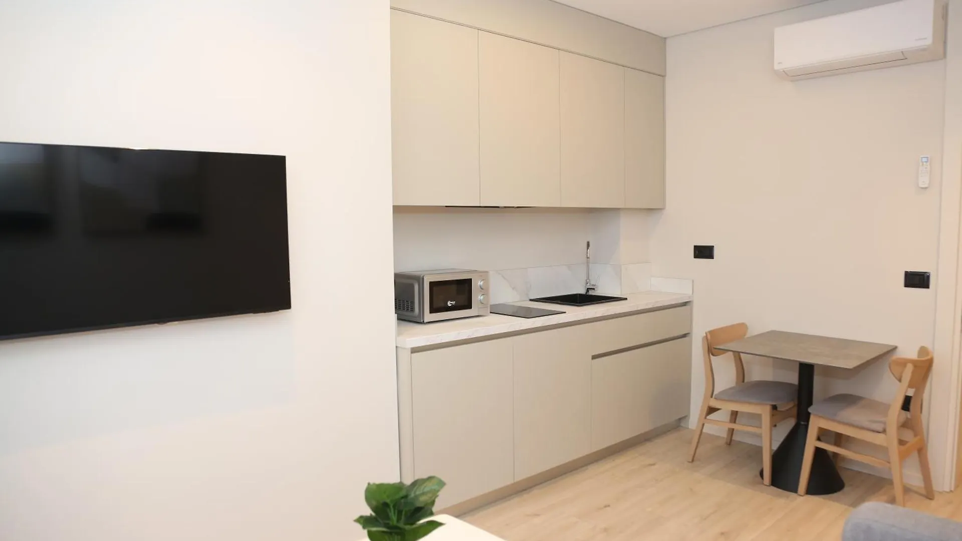 City Centre Apartments - Cca Tirana