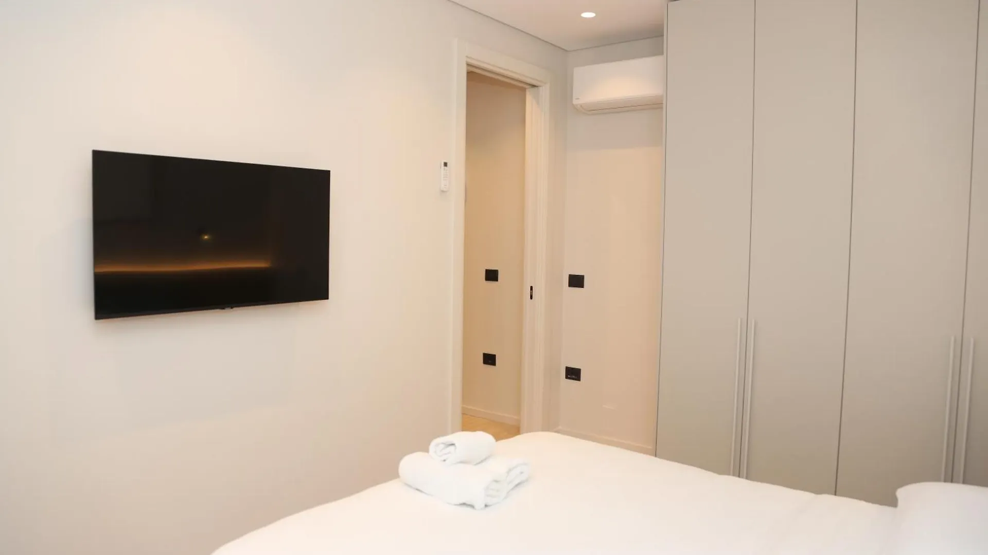 City Centre Apartments - Cca Tirana